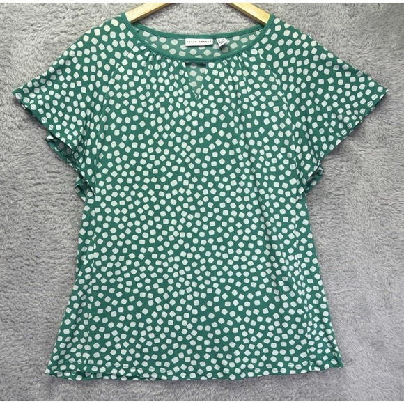 Susan Graver Tops - Susan Graver Medium Liquid Knit Top Green White Short Flutter Sleeves Office